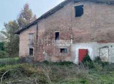 Foto Rustico in vendita a Reggio Emilia
