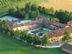 Foto Rustico in vendita a Robecco Sul Naviglio