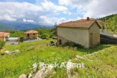 Foto Rustico in vendita a San Colombano Certenoli
