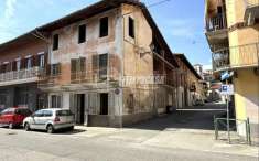 Foto Rustico in vendita a San Giorgio Canavese