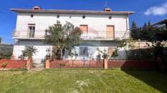 Foto Rustico in vendita a San Giorgio La Molara