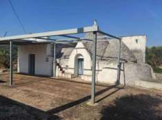 Foto Rustico in vendita a San Michele Salentino - 4 locali 150mq