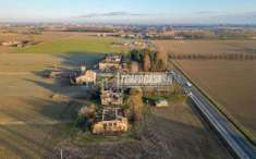 Foto Rustico in vendita a San Pietro In Casale