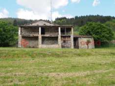 Foto Rustico in vendita a San Romano In Garfagnana