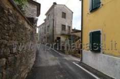 Foto Rustico in vendita a Sant'Ambrogio Di Valpolicella - 5 locali 139mq