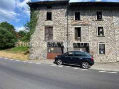 Foto Rustico in vendita a Sant'Omobono Terme