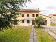 Foto Rustico in vendita a Santa Lucia Di Piave