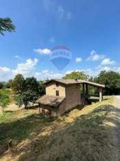 Foto Rustico in vendita a Savignano Sul Panaro