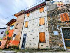 Foto Rustico in vendita a Seravezza