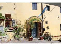 Foto Rustico in vendita a Sesto Fiorentino