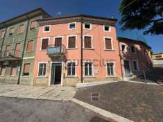 Foto Rustico in Vendita a Soave Costeggiola