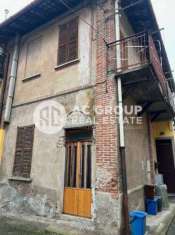 Foto Rustico in Vendita a Solaro Solaro - Centro