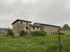 Foto Rustico in vendita a Solferino