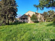Foto Rustico in vendita a Tavullia