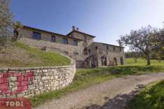Foto Rustico in vendita a Todi - 20 locali 1200mq