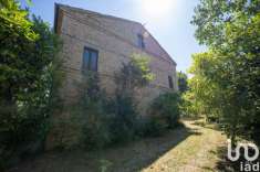Foto Rustico in vendita a Treia