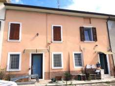Foto Rustico in Vendita a Valeggio sul Mincio Valeggio Sul Mincio