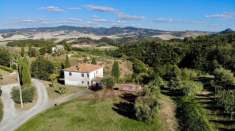 Foto Rustico in vendita a Volterra