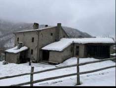Foto Rustico/Casale in Vendita, 1 Locale, 404 mq, Bagno di Romagna