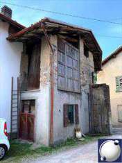 Foto Rustico/Casale in Vendita, 2 Locali, 106 mq, Erba