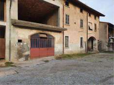 Foto Rustico/Casale in Vendita, 3 Locali, 360 mq, Fenegr