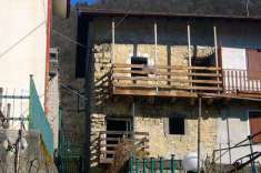 Foto Rustico/Casale in Vendita, 3 Locali, 70 mq, Locatello