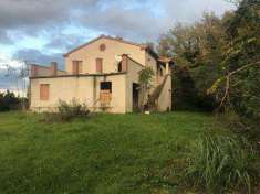 Foto Rustico/Casale in Vendita, 4 Locali, 236 mq, Recanati
