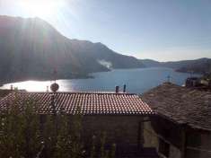 Foto Rustico/Casale in Vendita, pi di 6 Locali, 140 mq, Carate Urio