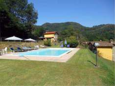 Foto Rustico/Casale in Vendita, pi di 6 Locali, 200 mq, Bagni di Luc