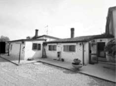 Foto Rustico/Casale in Vendita, pi di 6 Locali, 208 mq, Lendinara