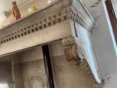 Foto Rustico/Casale in Vendita, pi� di 6 Locali, 380 mq, Colle Umbert