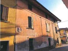 Foto Rustico/Casale in Vendita, pi di 6 Locali, 381 mq, Pontirolo Nu