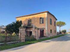 Foto Rustico/Casale in Vendita, pi di 6 Locali, 400 mq, Mondragone