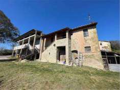 Foto Rustico/Casale in Vendita, pi di 6 Locali, 490 mq, Perugia (Pon