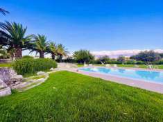 Foto Rustico/Casale in Vendita, pi di 6 Locali, 800 mq, Noto