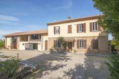 Foto Rustico/Casale/Corte in Vendita, pi di 6 Locali, 450 mq (Torric