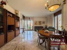 Foto San Donato, via Triulziana n. 36 - Prestigioso appartamento con vista panoramica