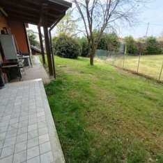 Foto SAN MAURO AMPIO ALLOGGIO IN VILLA CON GIARDINO PRIVATO