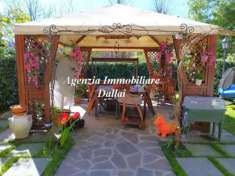 Foto San Piero a Sieve - Terratetto con giardino e garage