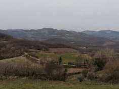 Foto San Valentino  una frazione del comune Toscano di Sorano, nella provincia di Grosseto, in Maremma. Il paese sorge alle pendici orientali del Monte El