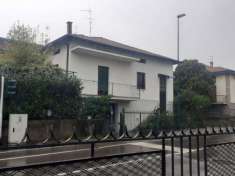 Foto Scanzorosciate villa singola ristrutturata