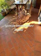 Foto Scarperia - Appartamento indipendente con garage e giardino