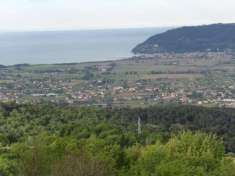 Foto Semindipendente in vendita a Castelnuovo Magra