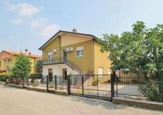 Foto Singola in vendita a Montecchio Maggiore