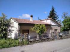 Foto Singola in vendita a Roccastrada