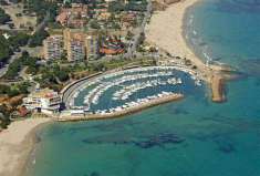 Foto SPAGNA  ALICANTE causa separazione cedo ristorante pizzeria fronte mare 38000 eu