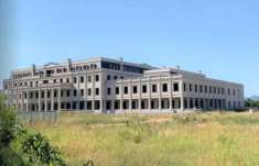 Foto Stabile / Palazzo in Vendita, 1 Locale, 15779,16 mq, Meldola