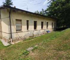 Foto Stabile / Palazzo in Vendita, 1 Locale, 160 mq, Palagano (Savoni