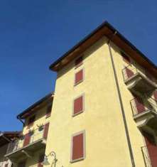 Foto Stabile / Palazzo in Vendita, 1 Locale, 75 mq, Roncobello