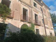 Foto Stabile / Palazzo in Vendita, 1800 mq, Sparanise